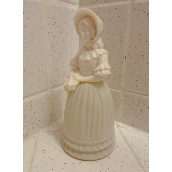 Vintage Avon Fashion Figurine Victorian Bird of Paradise Cologne Bottle empty - Picture 6 of 13